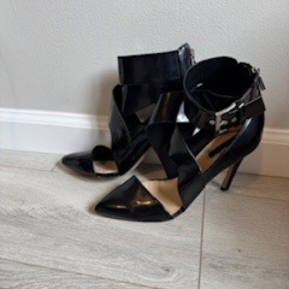 Zara Trafaluc Pointy Toe Heel with Ankle Strap - Picture 3 of 7
